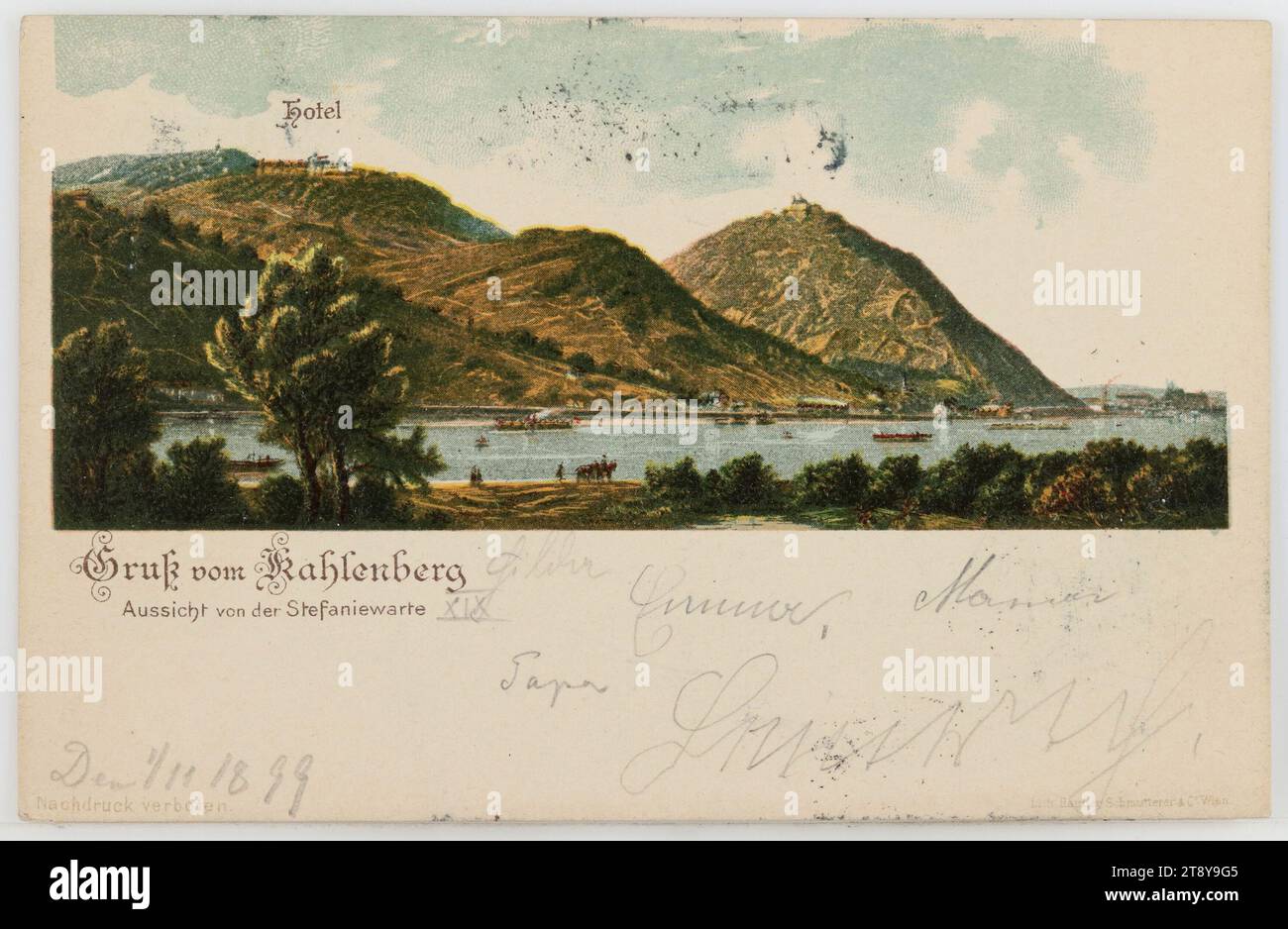 19., Kahlenberg und Leopoldsberg, von Floridsdorf aus gesehen, Ansichtskarte, Haufler, Schmutterer & Co. (1872-1902), Hersteller, 1899, beschichtete Pappe, Farblithografie, Wienerwald, Donau, 19. Bezirk: Döbling, Kanäle, Gewässer (in der Stadt), (hoch-)Berg, Kirche (außen), Schiffe (General), Kahlenberg, Leopoldsberg, Die Wiener Sammlung Stockfoto