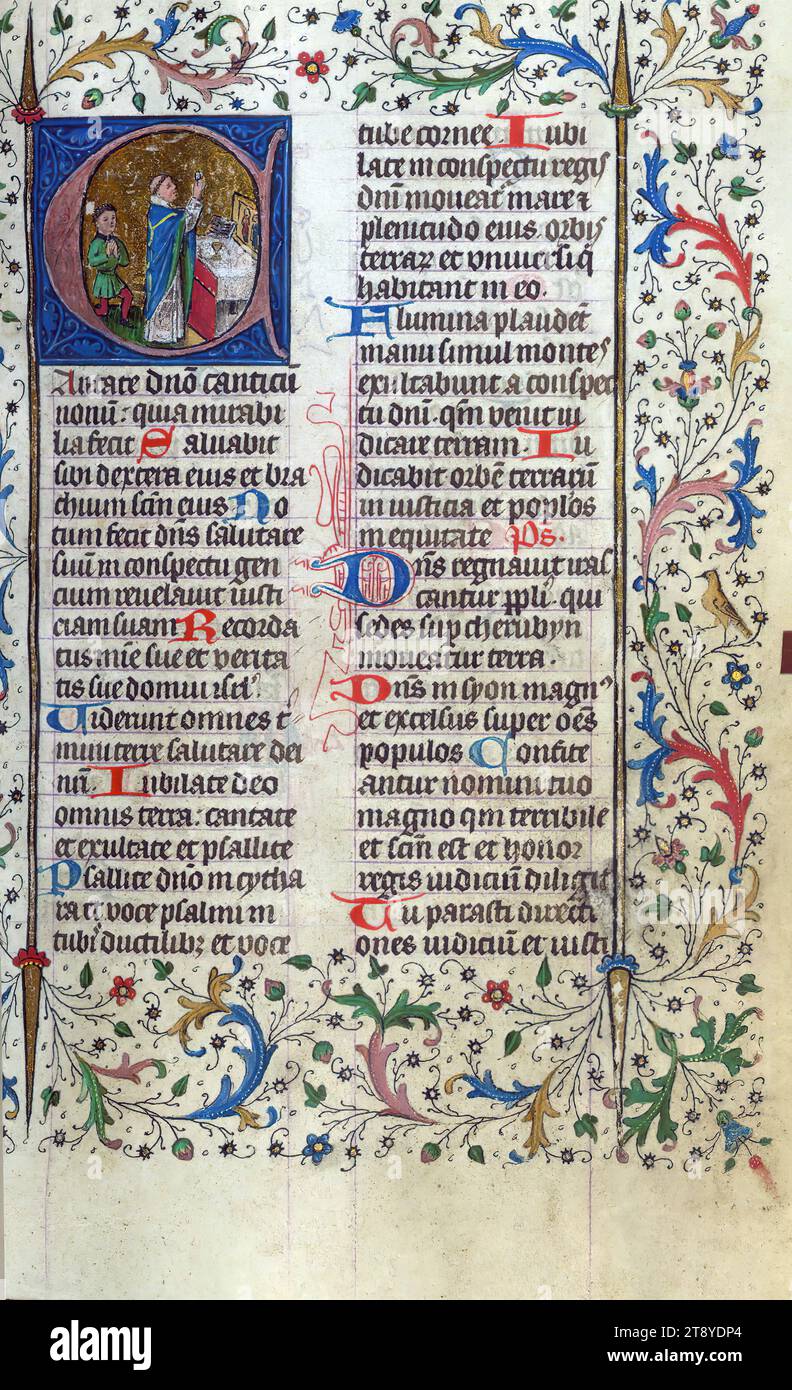 Breviary, Initial 'C' mit Höhenlage des Wirtes und Mensch auf geknicktem Knie, ist dieses kleine Breviar mit mehr als 500 Folio außergewöhnlich für seine Länge, da es der Sommerteil eines zweibändigen Breviars für die Verwendung von Lüttich ist. Das Manuskript wurde für die kirchliche Verwendung in der Kathedrale Notre-Dame und St. fertiggestellt Lambert in Lüttich im Jahre 1420 um. Die Zuschreibung wird beispielsweise durch die Petitionen an die Gemeinde dieser Kathedrale sowie durch das Wappenschild der Familie Surlet de Chokier von Lüttich bei der Eröffnung der Psalmen belegt Stockfoto