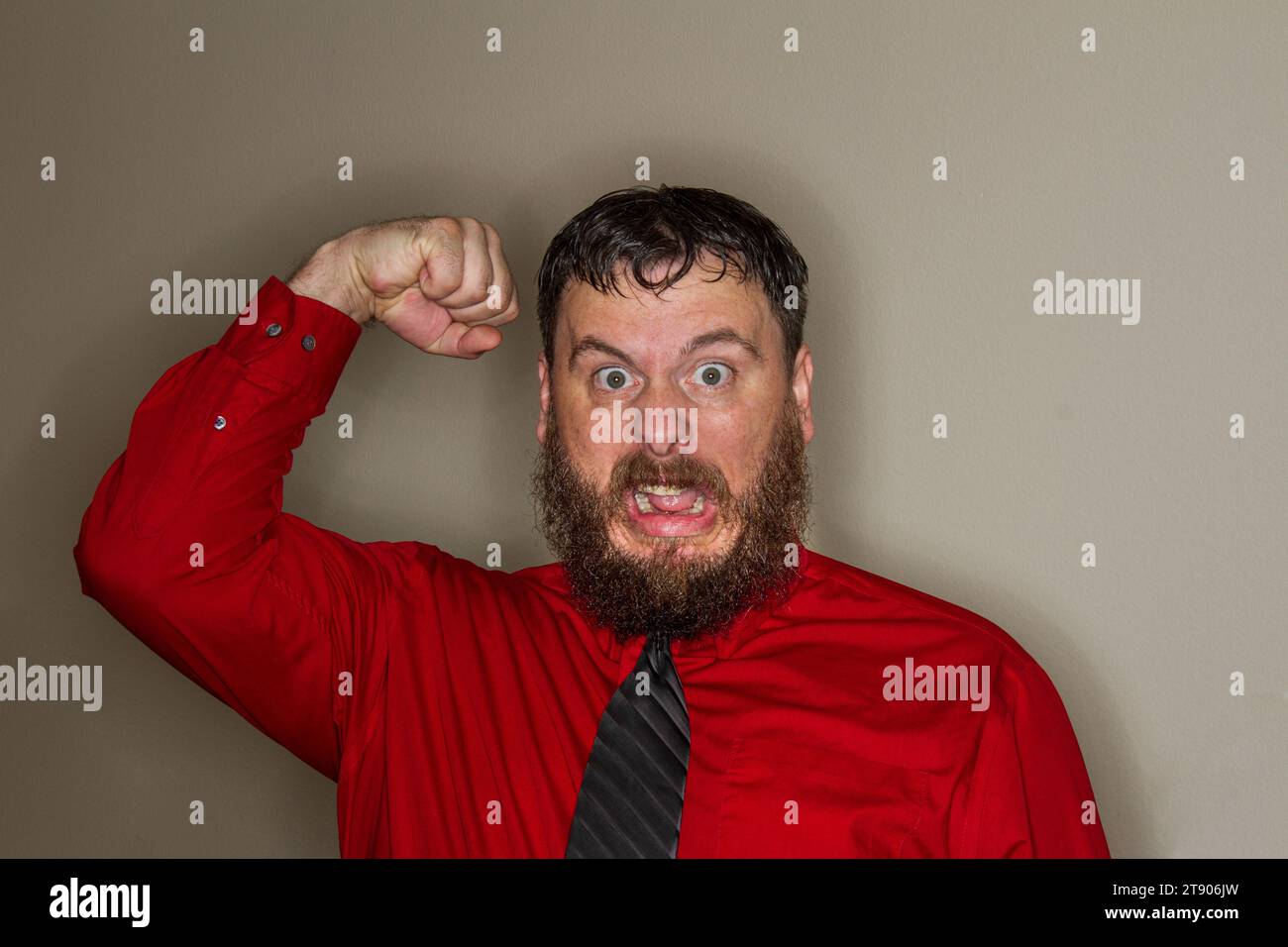Der einzige wütende Kerl, mit dem du arbeitest Stockfoto