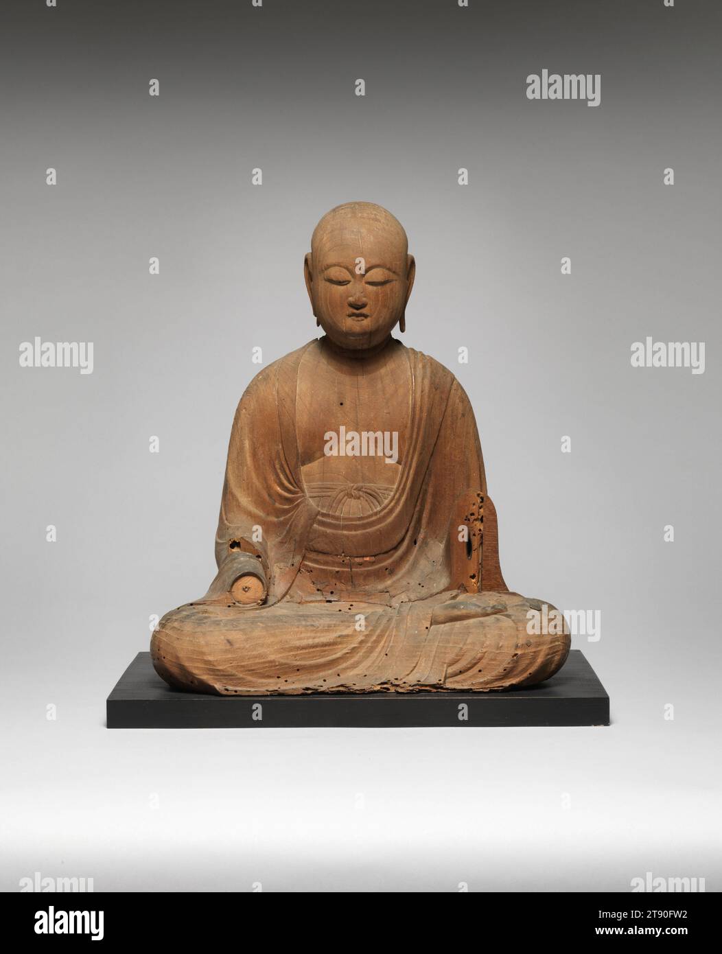 Jizō, der Bodhisattva der Erdmatrix, Unbekanntes Japanisch, 14 3/16 x 11 13/16 x 7 1/2 Zoll (36,04 x 30 x 19,05 cm) (nur Abbildung)1 7/8 x 13 9/16 x 8 7/16 Zoll (4,76 x 34,45 x 21,43 cm) (Sockel), Holz mit Polychrom, Japan Stockfoto