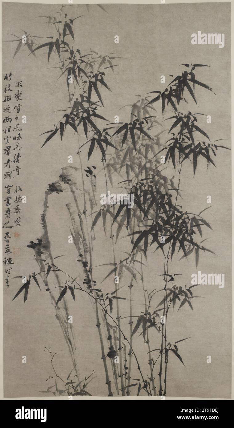 Bamboo and Rocks, ca. 1760, Zheng Xie, Chinesisch, 1693 - 1765, 67 7/8 x 39 1/8 Zoll (172,4 x 99,38 cm) (Bild), Tinte auf Papier, China, 18. Jahrhundert, Zheng Xie studierte und produzierte während seiner Tätigkeit als Bezirksmagistrat in der Provinz Shandong auch Gedichte, Kalligraphie und Malerei. Undiszipliniert, offen und leidenschaftlich für den öffentlichen Dienst, trat Zheng 1753 frustriert zurück und etablierte sich als ein unverwechselbares Mitglied der Künstlergruppe, bekannt als die acht Exzentriker von Yangzhou. Als Künstler ist er dafür bekannt, Kalligraphie eng mit Orchideen- und Bambusmalereien zu integrieren Stockfoto