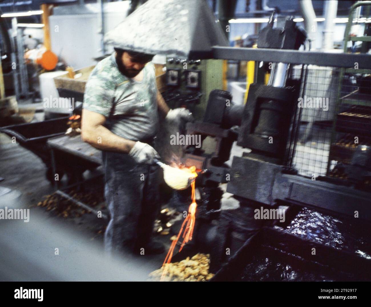 DEU, Deutschland: Historische Folien aus den 84-85 r Jahren, Menden. Grohe. Hersteller von Sanitärartikeln. CA. 1984-5 Stockfoto