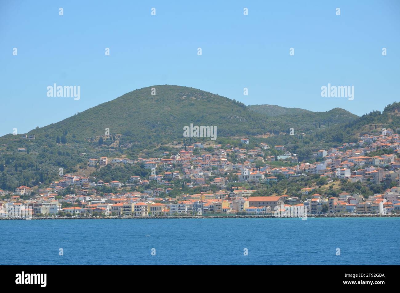 Griechenland, die Nordägäis, die Insel Samos, die Hafenstadt Vathy und neoklassizistische Gebäude Stockfoto