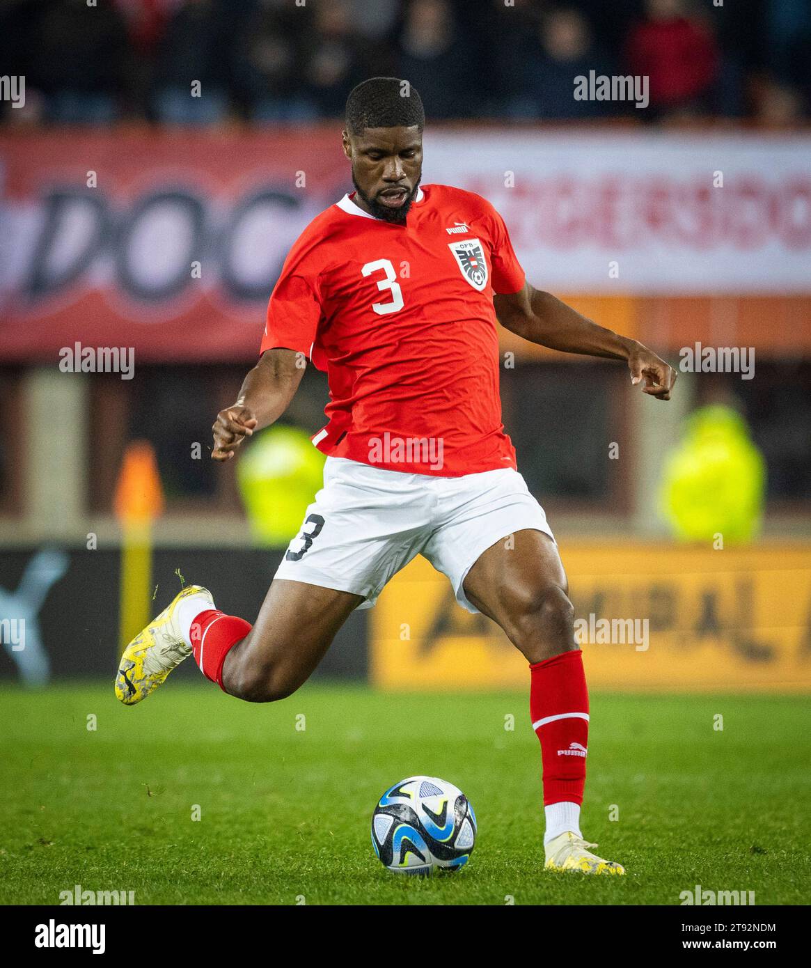 Wien, Deutschland. November 2023. Kevin Danso (A) Österreich - Deutschland 21.11.2023 Copyright (nur für journalistische Zwecke) von : Moritz Müller Stockfoto