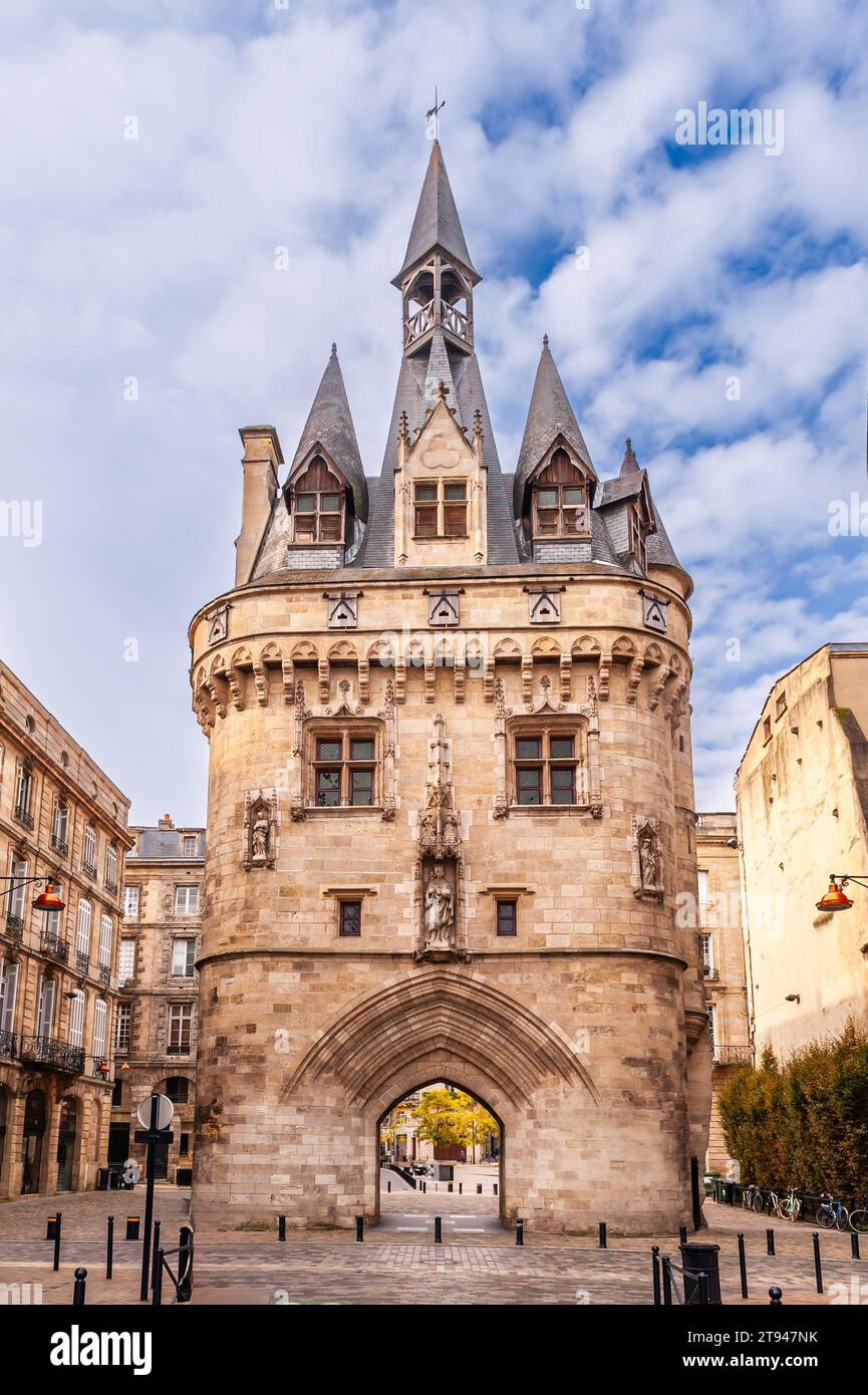 Cailhau Gate, auf der Seite des Quai Richelieu, in Bordeaux, in Gironde, in New Aquitaine, Frankreich Stockfoto