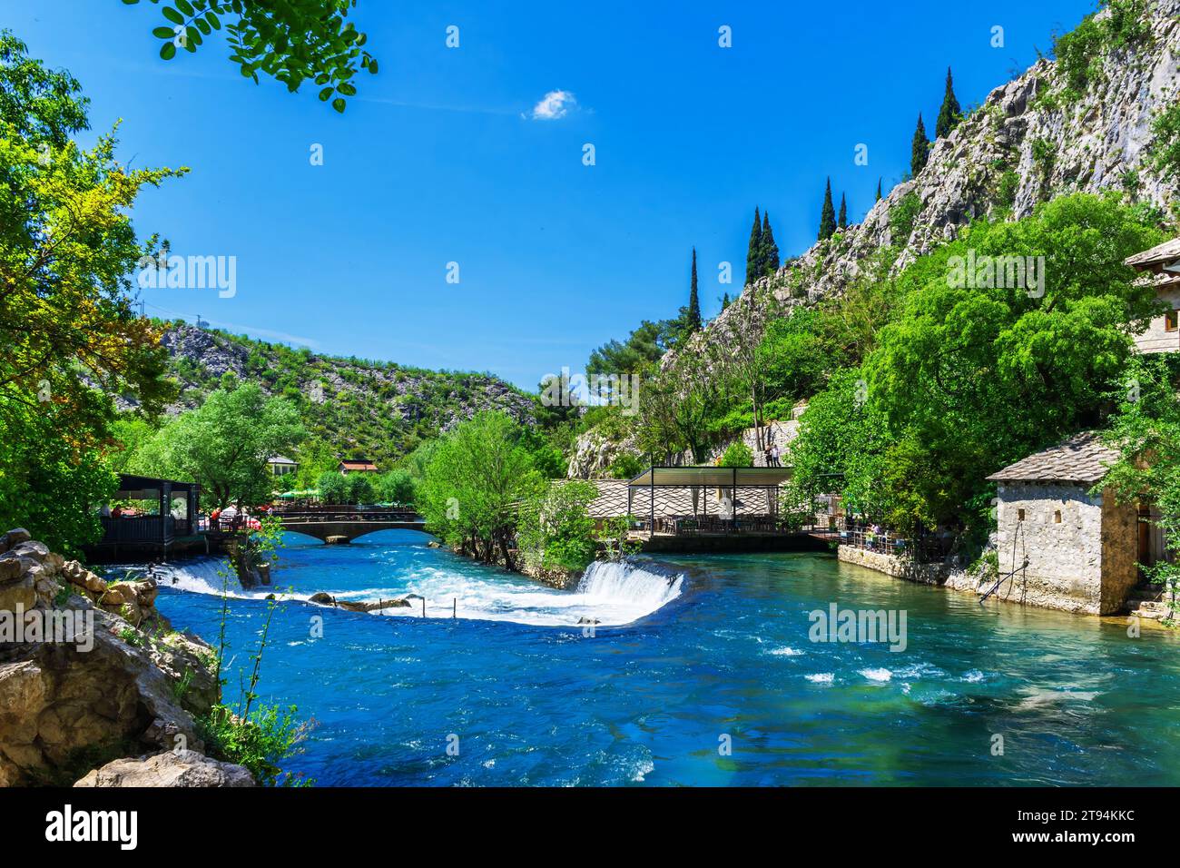 Der Fluss Buna in der Nähe von Blagaj, Mostar, Bosnien und Herzegowina Stockfoto