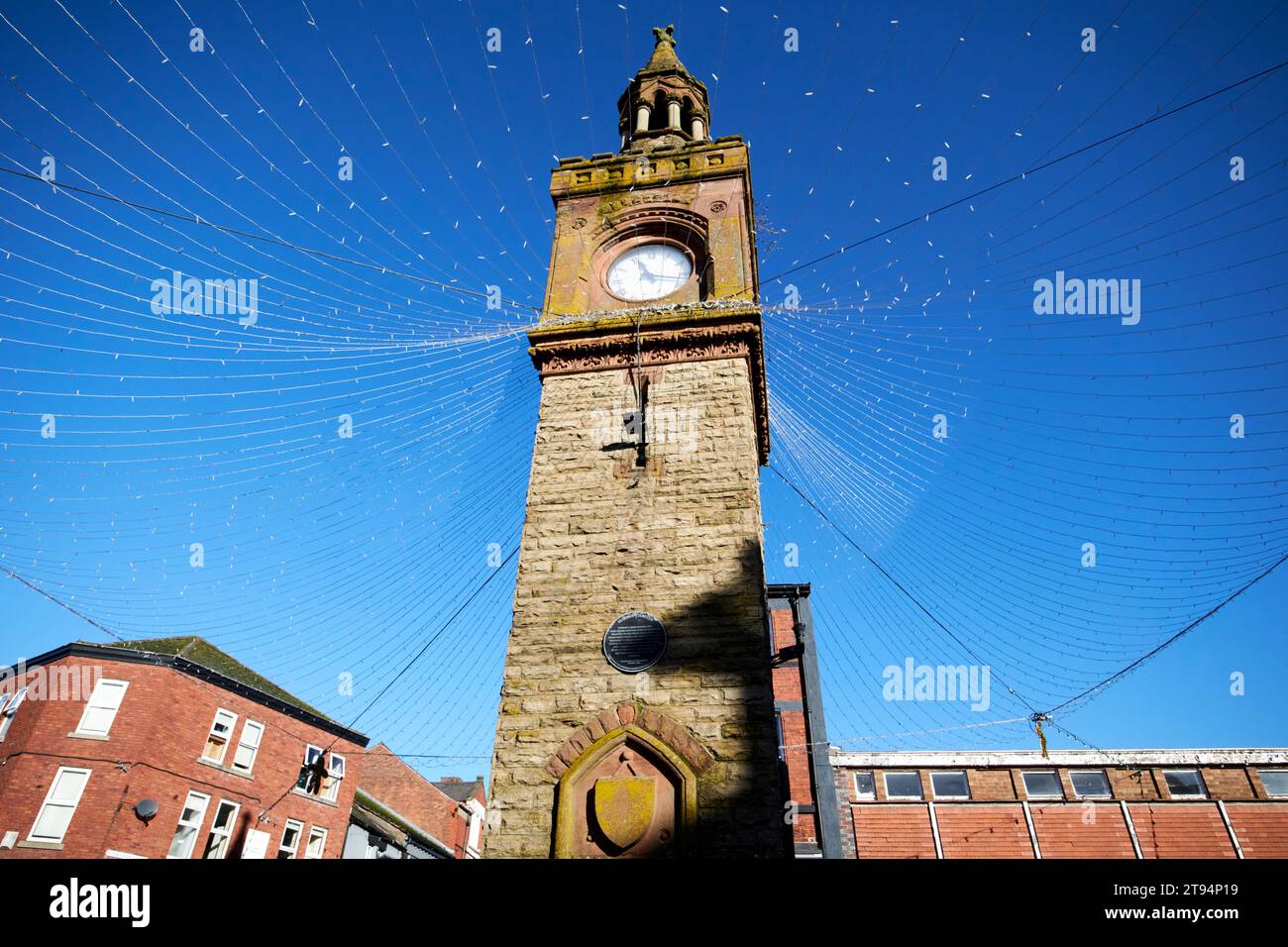 ormskirk Uhrenturm an der Stelle des alten Marktkreuzes im Zentrum der Stadt ormskirk, lancashire, england, großbritannien Stockfoto