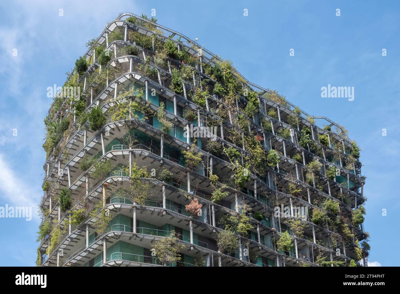 Grünes Gebäude in Paris Stockfoto