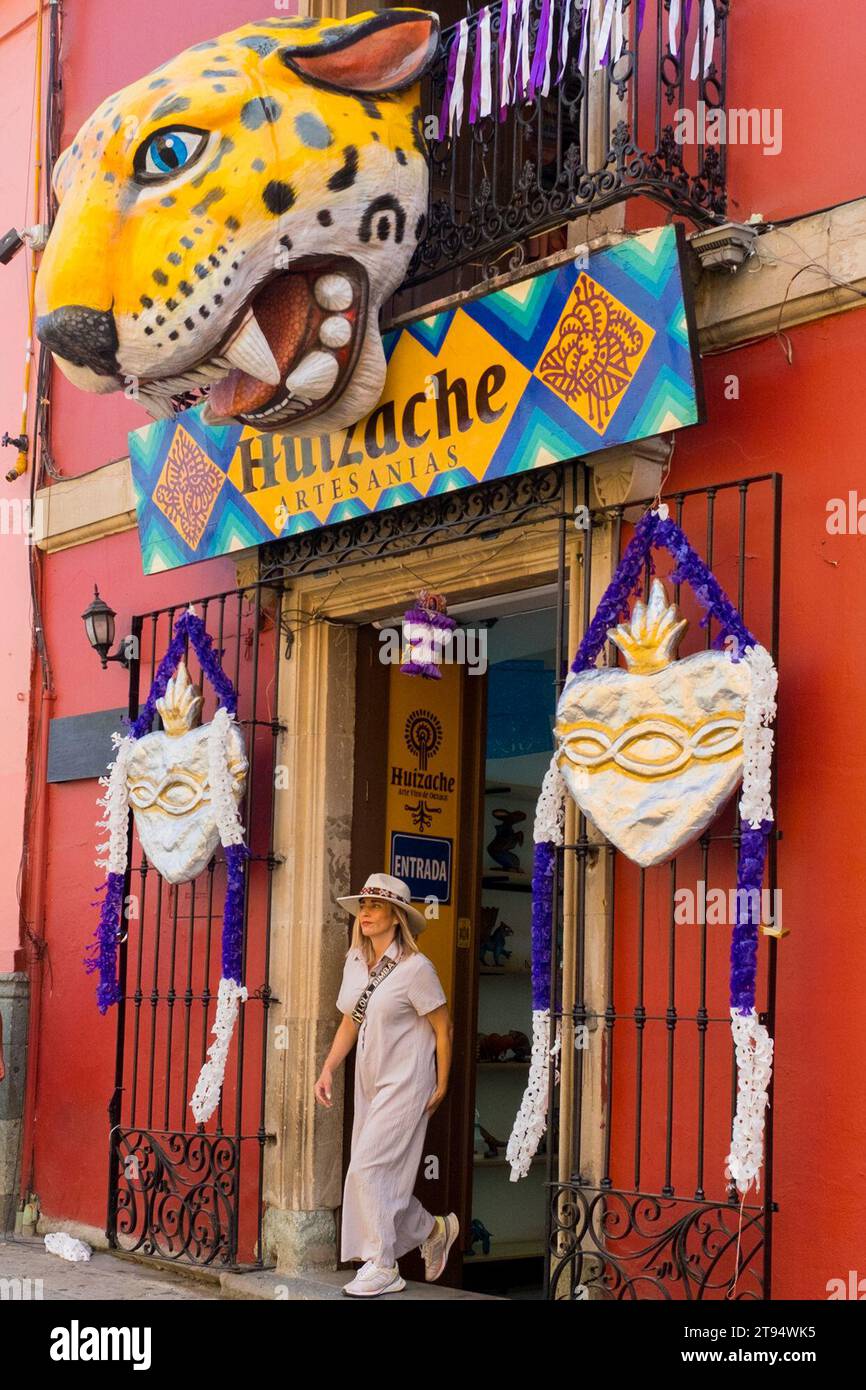 Einkaufsmöglichkeiten, Oaxaca historisches Stadtzentrum, Mexiko Stockfoto