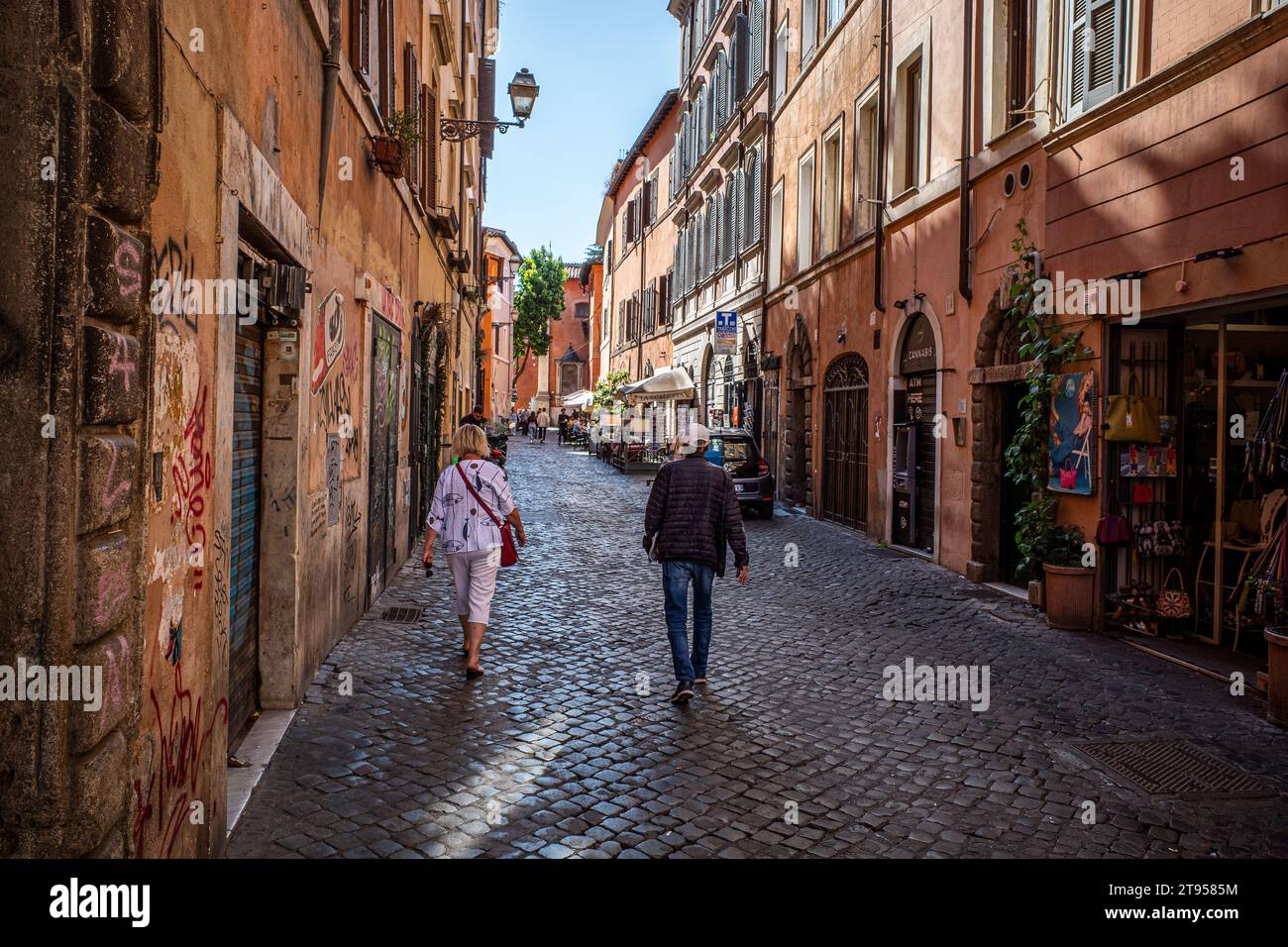 Romantische Straßenszene aus Trastevere Rom Italien Stockfoto