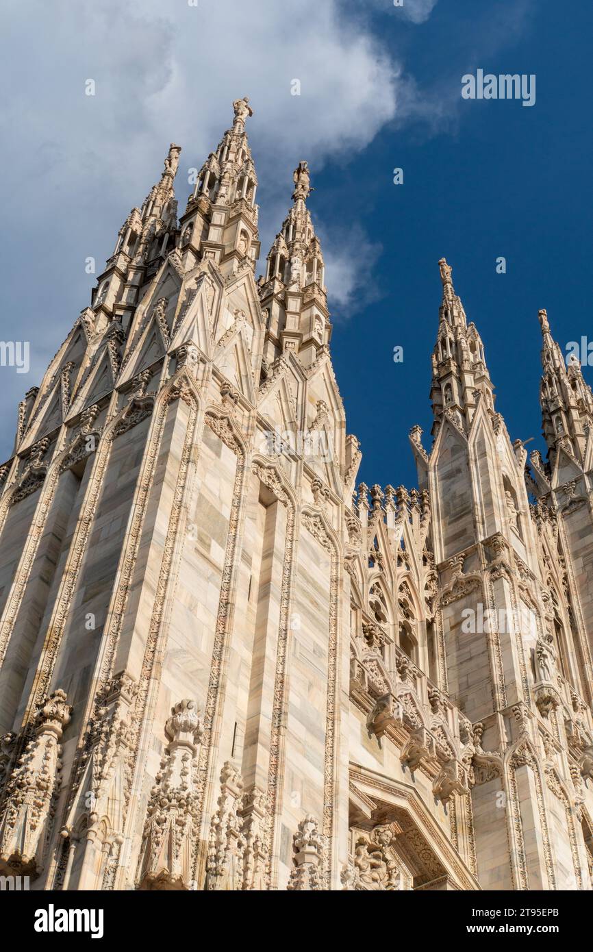 Ein suggestiver Blick auf den Duomo di Mailand Stockfoto