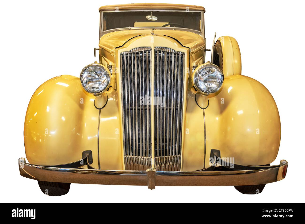 Escondido, CA - 10-30-2023: Packard Twelfth Series, ein 120-A, 1935, mittelpreisiger Wagen, der sehr beliebt war. Der Motor ist ein L-Kopf, geradlinig Stockfoto