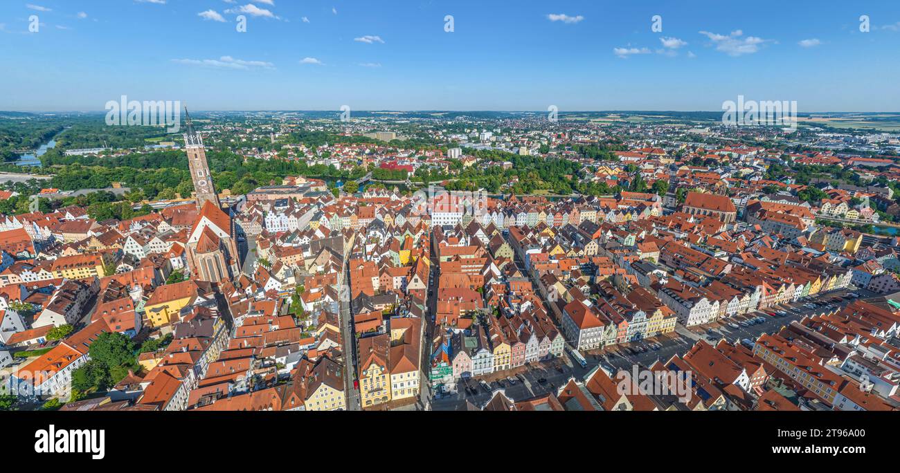 Aus der Vogelperspektive nach Landshut, der bezirkshauptstadt Niederbayerns, bekannt für die landshuter Hochzeit Stockfoto