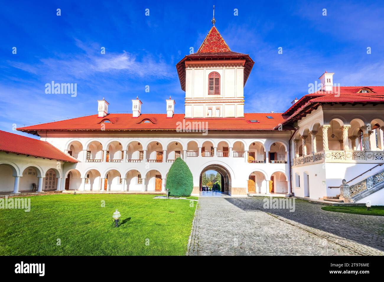 Sambata de Sus, Rumänien. Brancoveanu Kloster in Transsilvanien, berühmtes historisches Reiseziel. Stockfoto