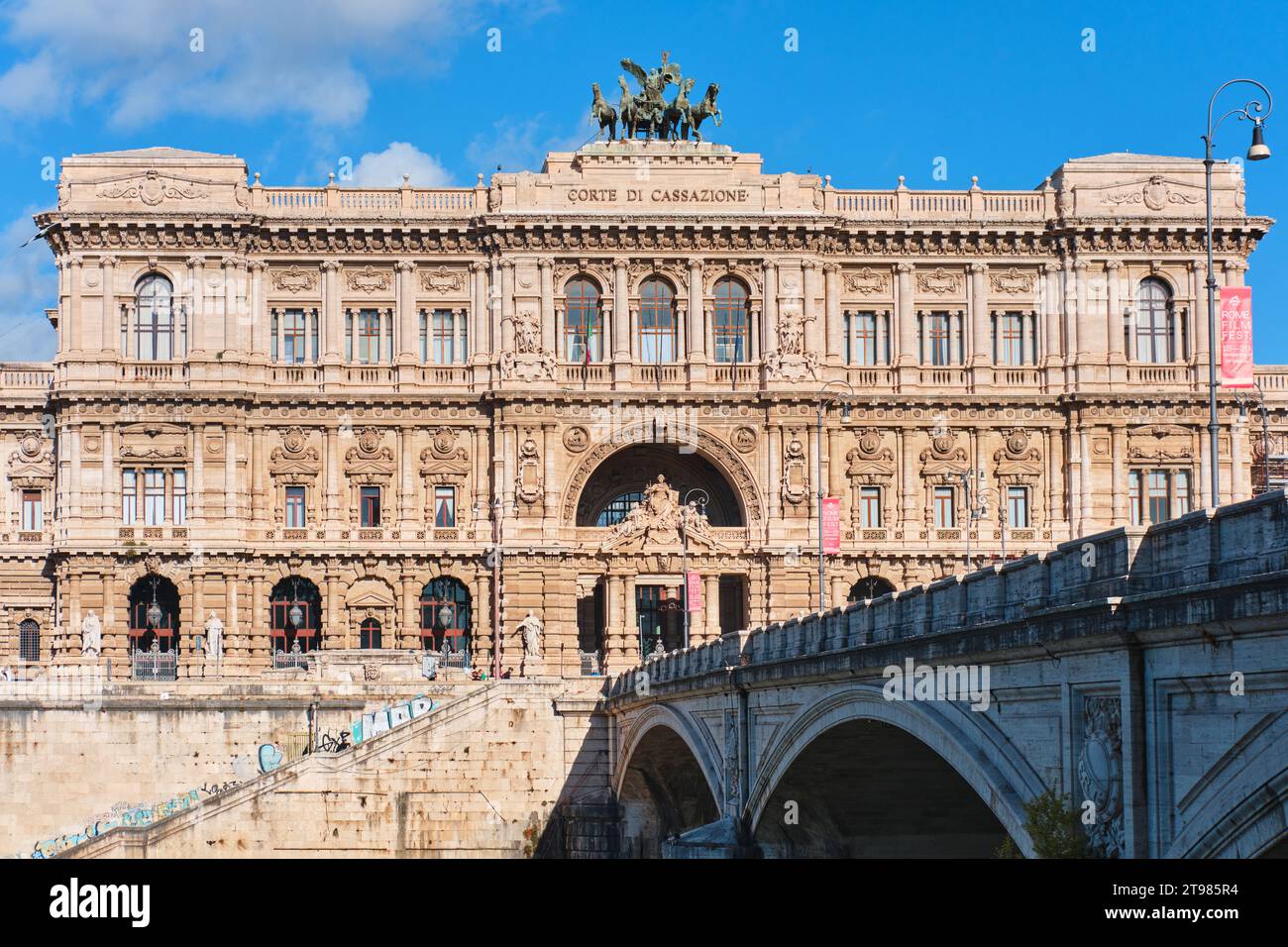 Rom, Italien - 4. November 2023: Justizpalast, Sitz der Corte Suprema Di Cassazione Stockfoto