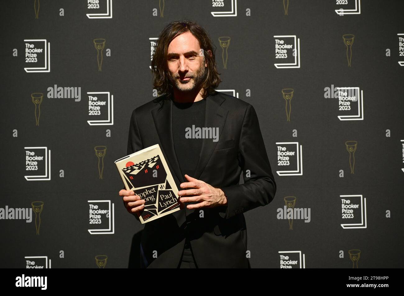 London, Großbritannien. November 2023. Leseführer: Prophet Song von Paul Lynch nimmt an den Lesungen des Booker Prize 2023 in der Queen Elizabeth Hall, Southbank Centre, London, UK, Teil. Quelle: Siehe Li/Picture Capital/Alamy Live News Stockfoto