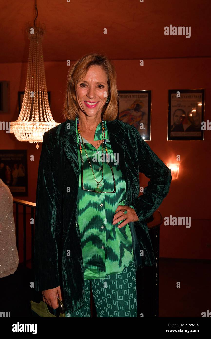 Carin C. Tietze/Premiere - Weihnachten auf dem Balkon/Komödie im Bayerischen Hof/München/23 