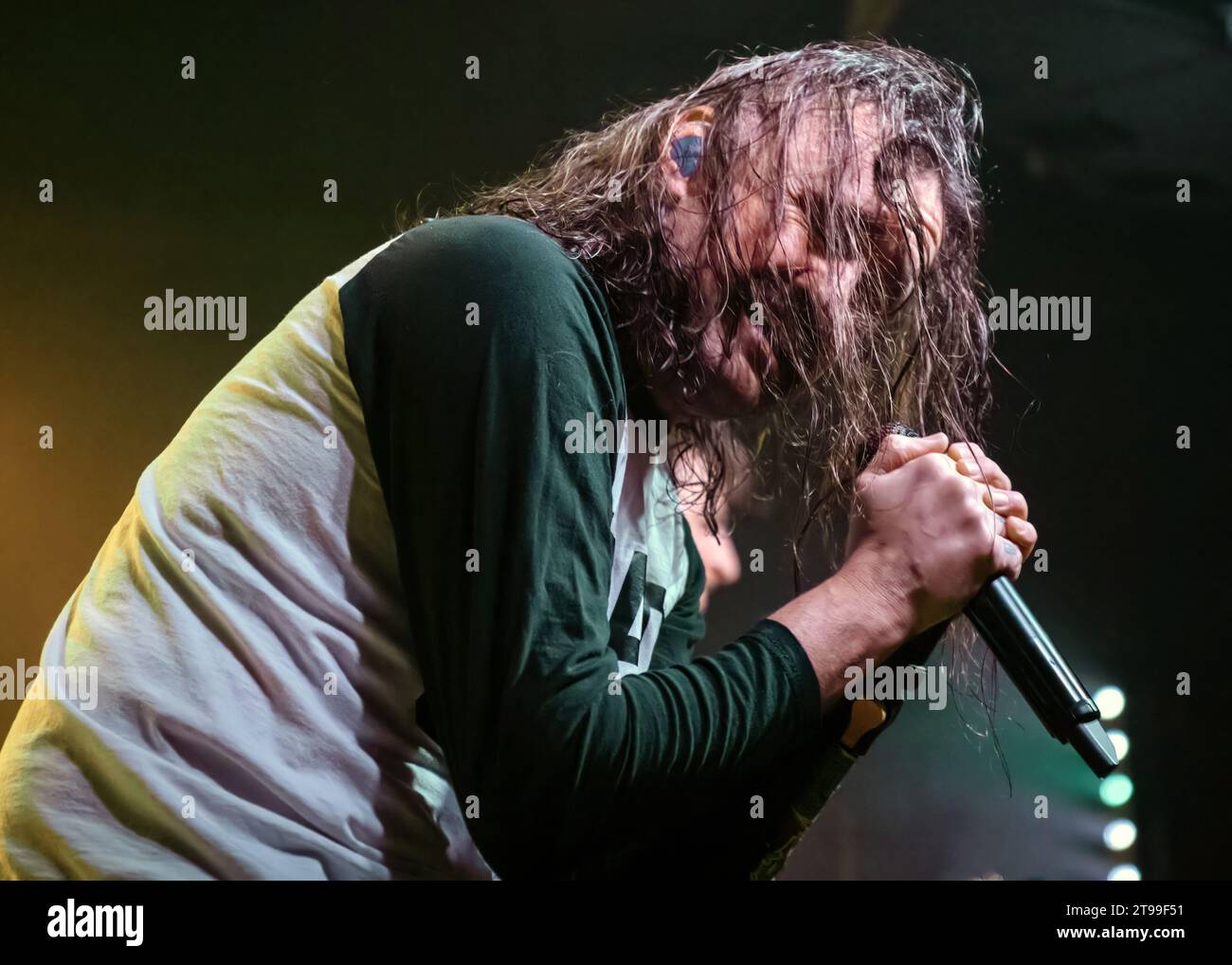 Nottingham, Großbritannien.23. November 2023, Veranstaltung: Die Rettungsräume. „Massive Waggons“ mit Unterstützung von „RXPTRS“. IM BILD: Leadgesang – Barry „Baz“ Mills (massive Wagons). Quelle: Mark Dunn/Alamy Live News Stockfoto