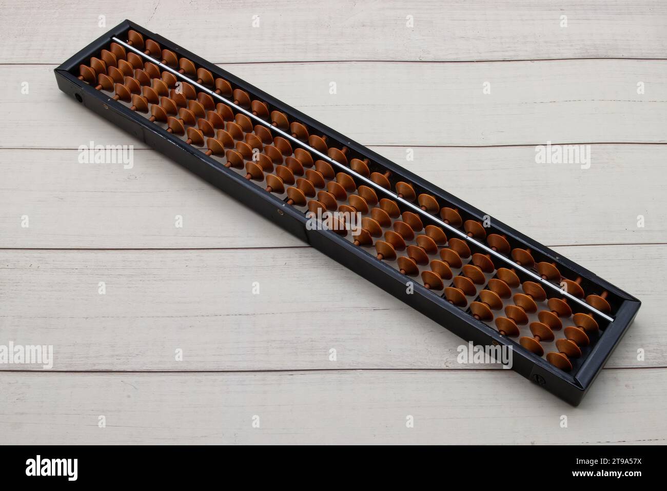 Chinesischer Abacus. Mathematisches Berechnungstool. Der alte Taschenrechner. Stockfoto