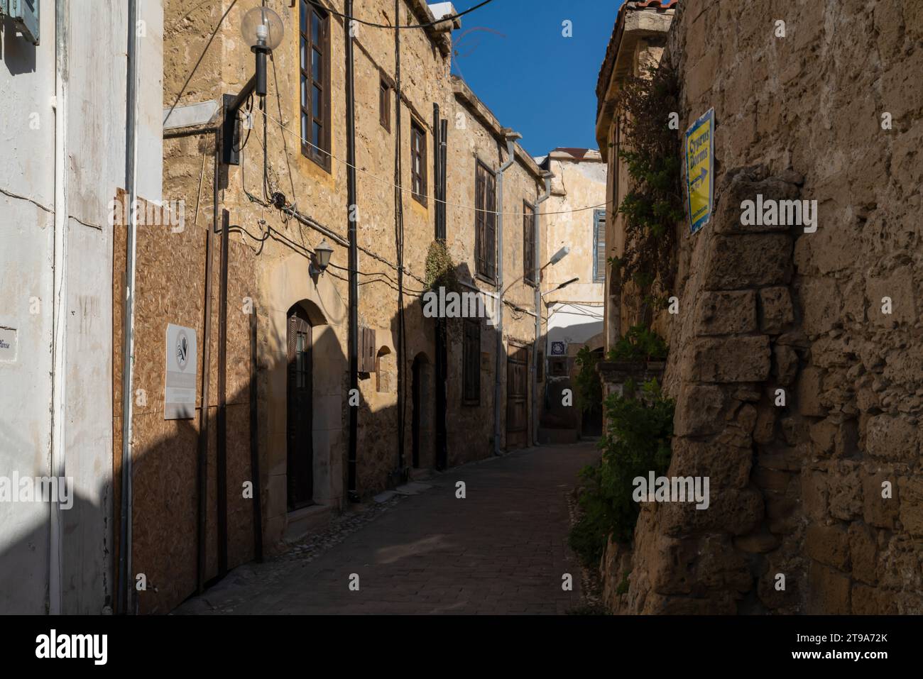 Nikosia, (Lefkosia, Lefkose), Nordzypern, 24. Oktober 2023: Alte Häuser Stockfoto