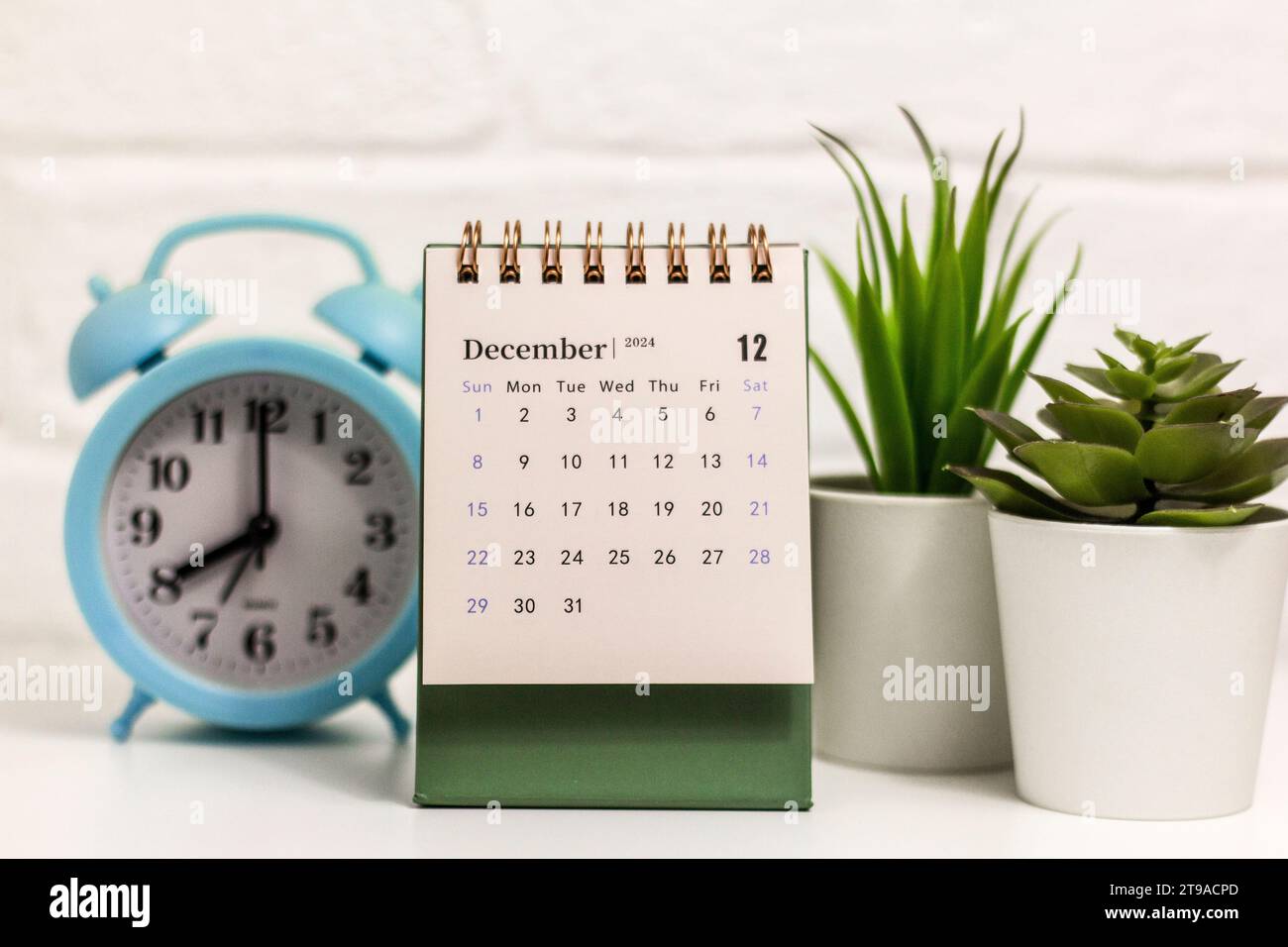 Guten Tag, Dezember.Desk-Kalender für Dezember 2023.Kalender für die Planung des Monats Stockfoto