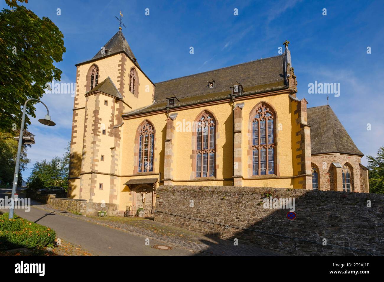 Schlosskirche, katholische Pfarrkirche St. Philipp und St. Jakob, Schleiden, Nationalpark Eifel, Nordrhein-Westfalen, Deutschland Stockfoto