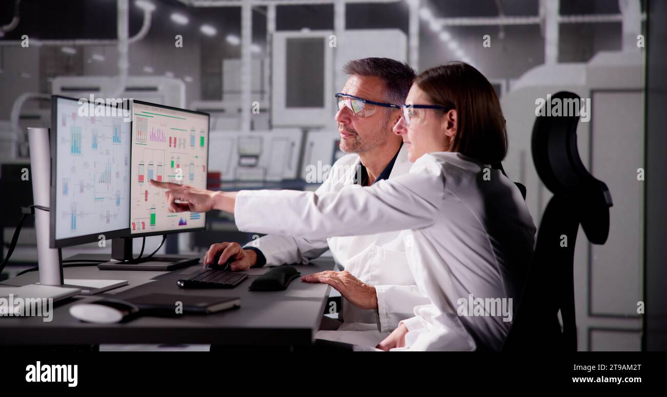 Handbedienung von Technikern in der Gebäudeplanung Stockfoto