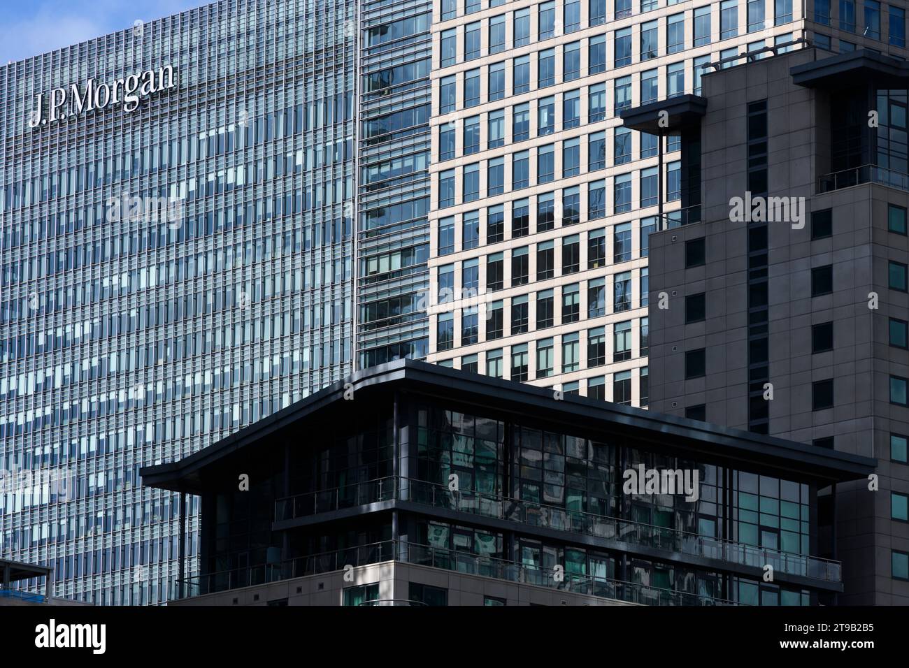 Das europäische Hauptquartier von JP Morgan Chase, 25 Bank Street, Canary Wharf, wurde von César Pelli & Associates Architects entworfen. JP Morgan Chase Stockfoto