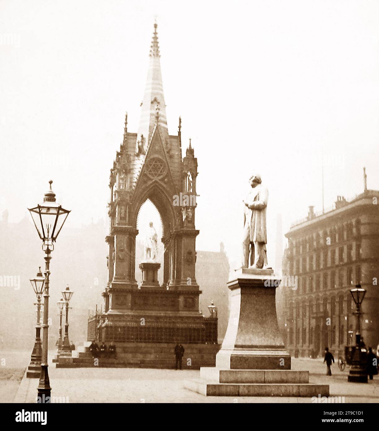 Albert Memorial und John Bright Statue, Manchester, viktorianische Zeit Stockfoto