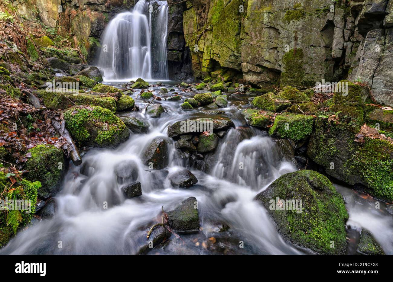 Glossop brook Fotos und Bildmaterial in hoher Auflösung Alamy