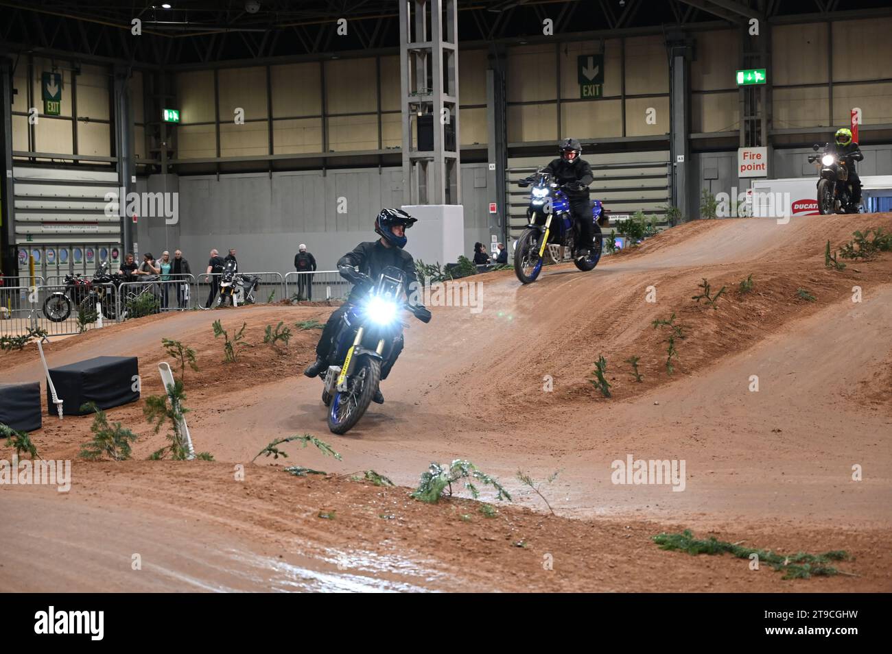 Testbike-Demonstration bei Motorcycle Live in Birmingham am 24. November 2023. Stockfoto