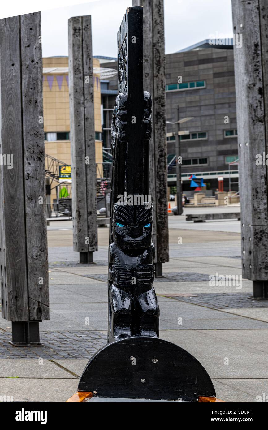 Maori Waka an der Küste von Wellington, Neuseeland. Stockfoto
