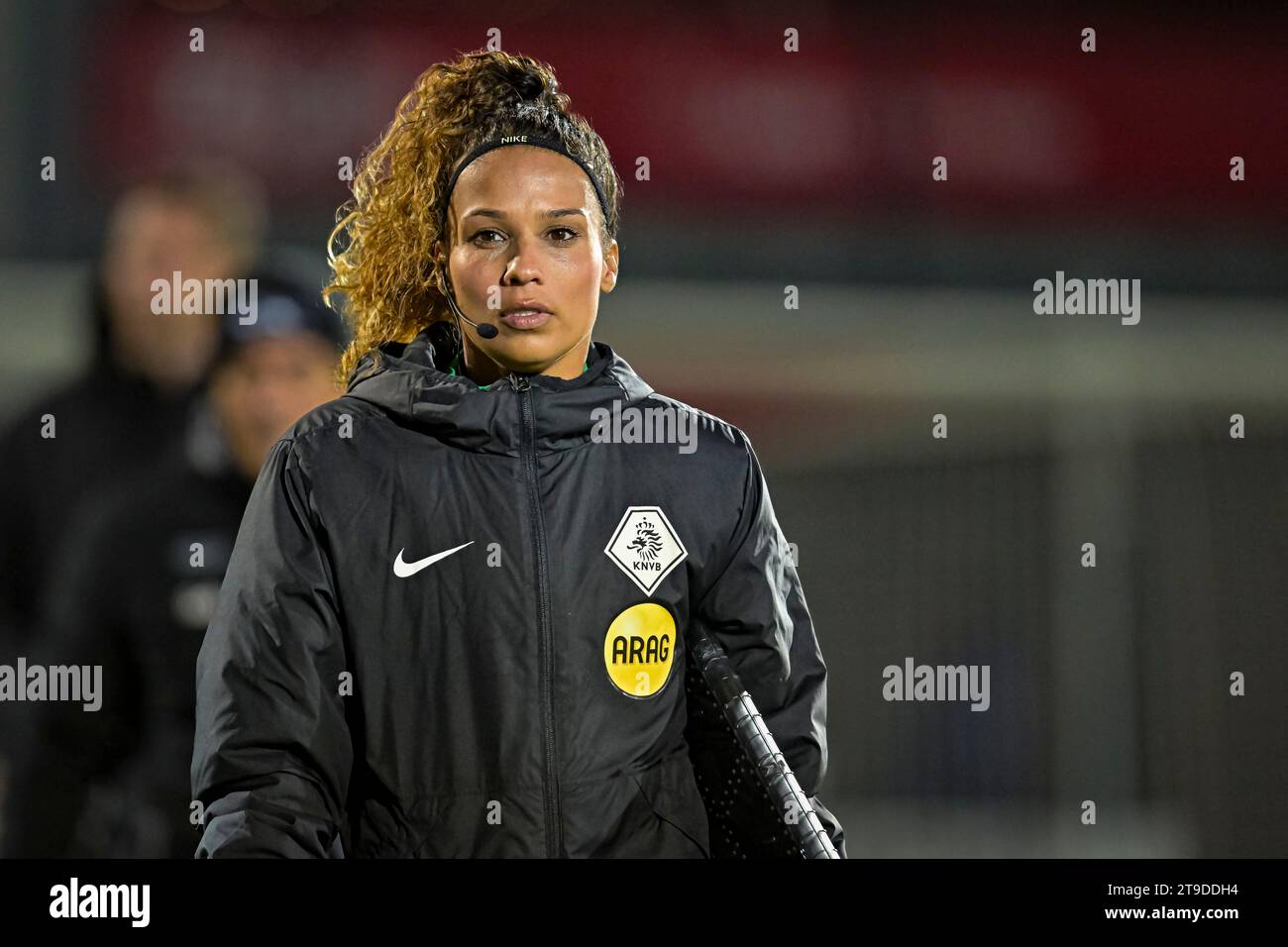 Amsterdam, Niederlande. November 2023. AMSTERDAM, NIEDERLANDE - 24. NOVEMBER: Shona Shukrula hat am 24. November 2023 im Sportpark de toekomst in Amsterdam, Niederlande, das Spiel der niederländischen Keuken Kampioen Divisie zwischen Jong Ajax und TOP Oss angeschaut. (Foto von Jan Mulder/Orange Pictures) Credit: Orange Pics BV/Alamy Live News Stockfoto