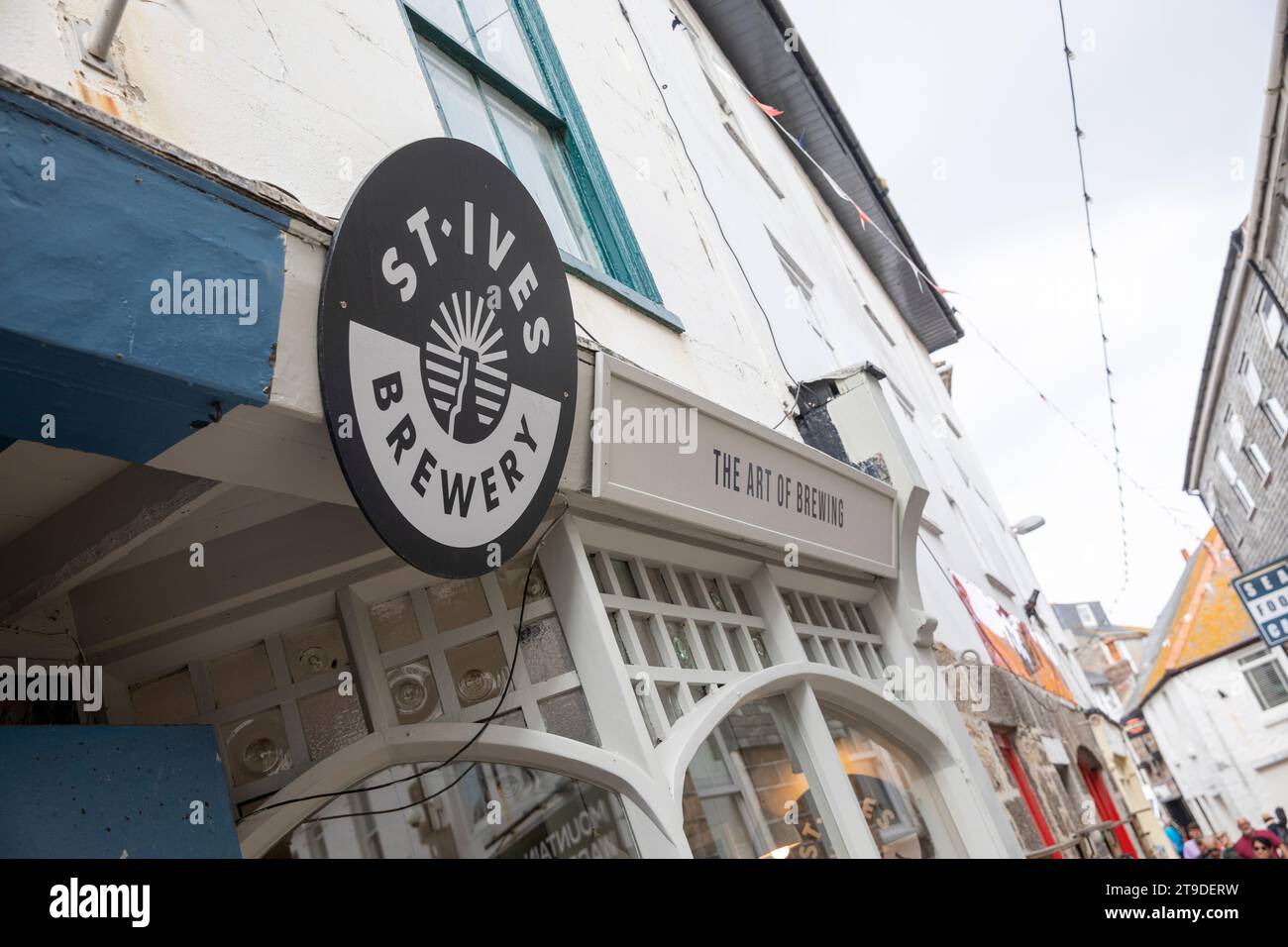 St Ives Brauerei Alkoholproduzent, Schild, St Ives Stadtzentrum, Cornwall, England, Großbritannien Stockfoto