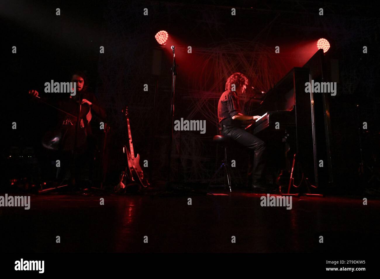 Ciampino, Italien. November 2023. Motta während des Konzerts La Musica e finita - Club Tour 2023, im Orion Live Club, 24. November 2023, Ciampino, Italien. Quelle: Live Media Publishing Group/Alamy Live News Stockfoto