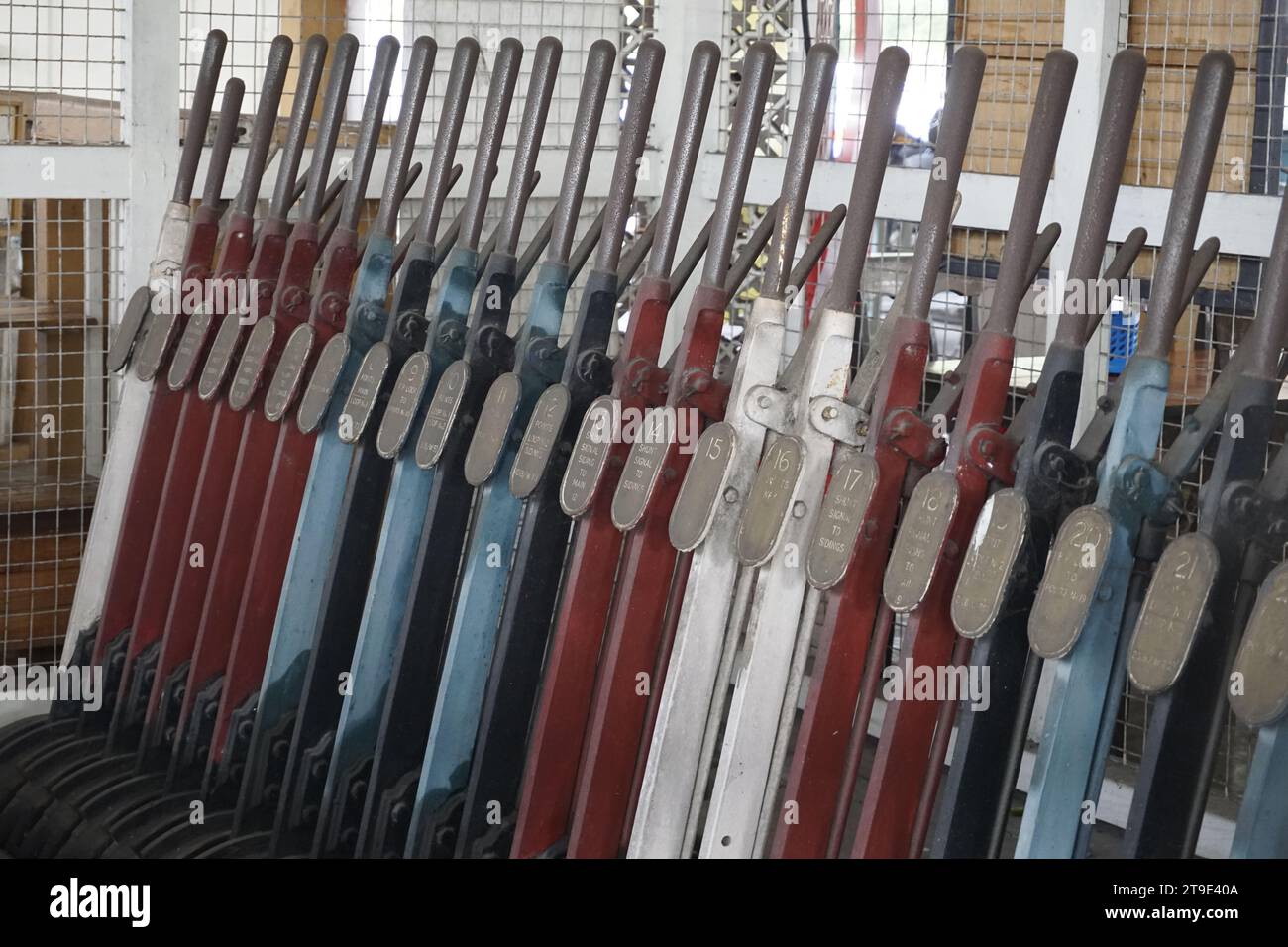 Signalanlagen am alten Bahnhof Taiping in Malaysia Stockfoto