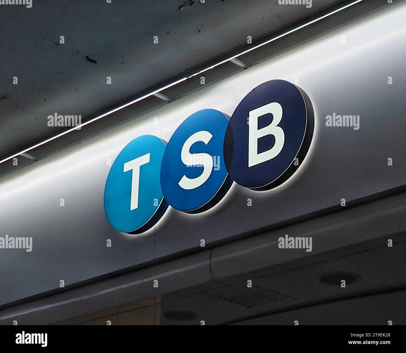TSB Bank Sign, Wolverhampton - November 2023 Stockfoto