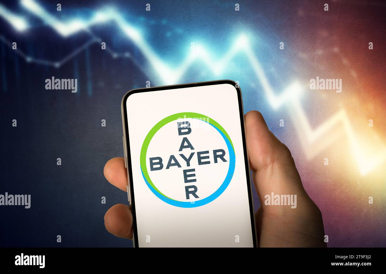 Bayer Pharma- und Biotechnologieunternehmen - Logo auf einem Smartphone Stockfoto