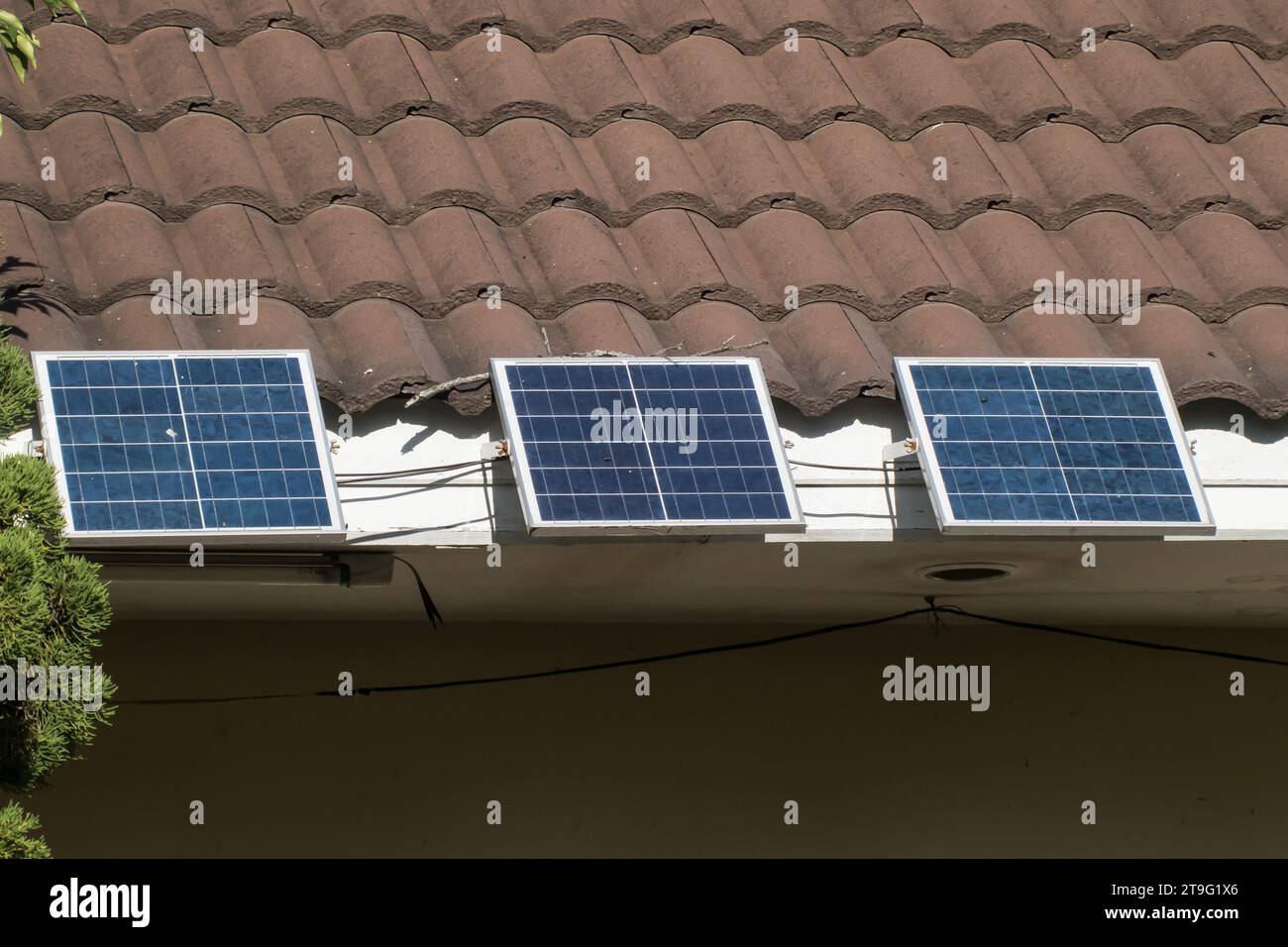 Nahaufnahme einer kleinen Solarzelle für Privatanwender Stockfoto