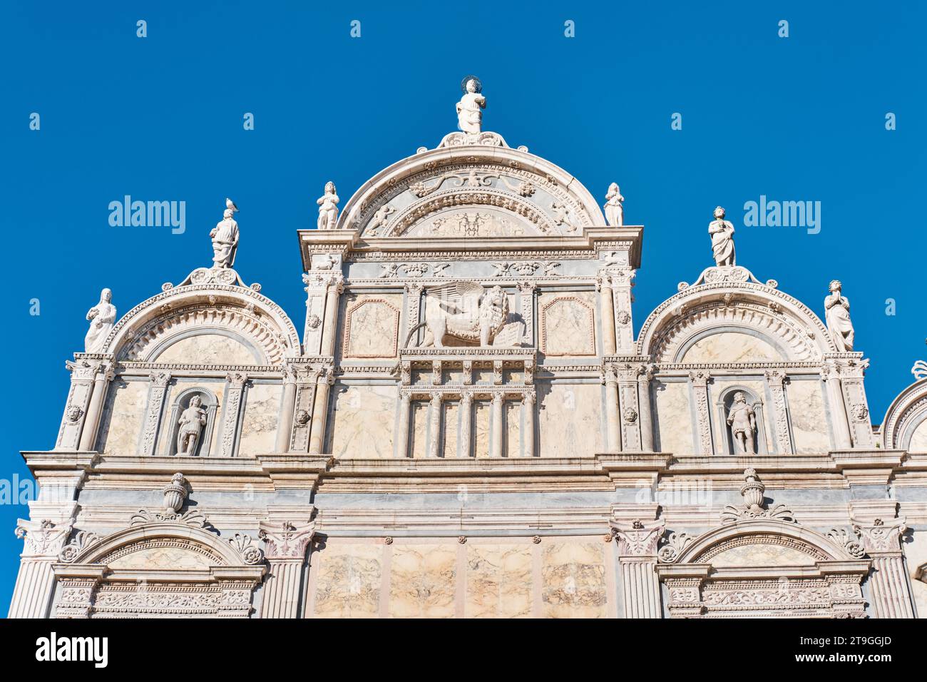 Venedig, Italien - 9. November 2023: Fassade der Basilica dei Santi Giovanni e Paolo Stockfoto