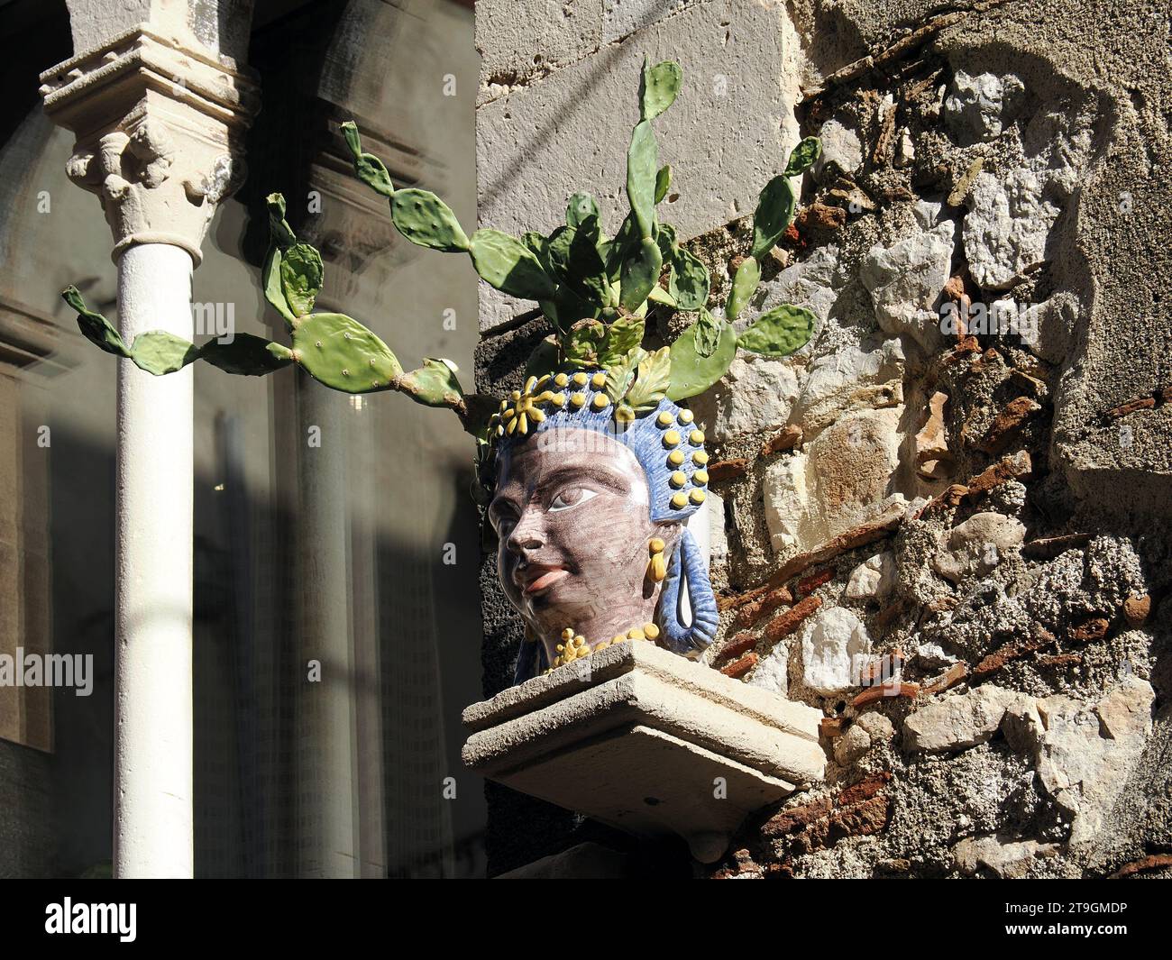 Traditioneller Keramikkopf, Taormina, Sizilien, Sizilien, Italien, Europa Stockfoto