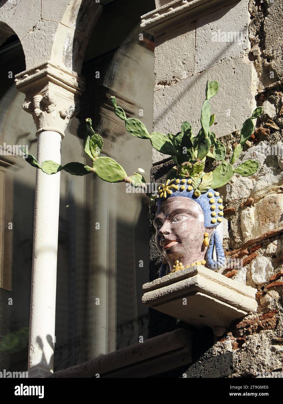 Traditioneller Keramikkopf, Taormina, Sizilien, Sizilien, Italien, Europa Stockfoto