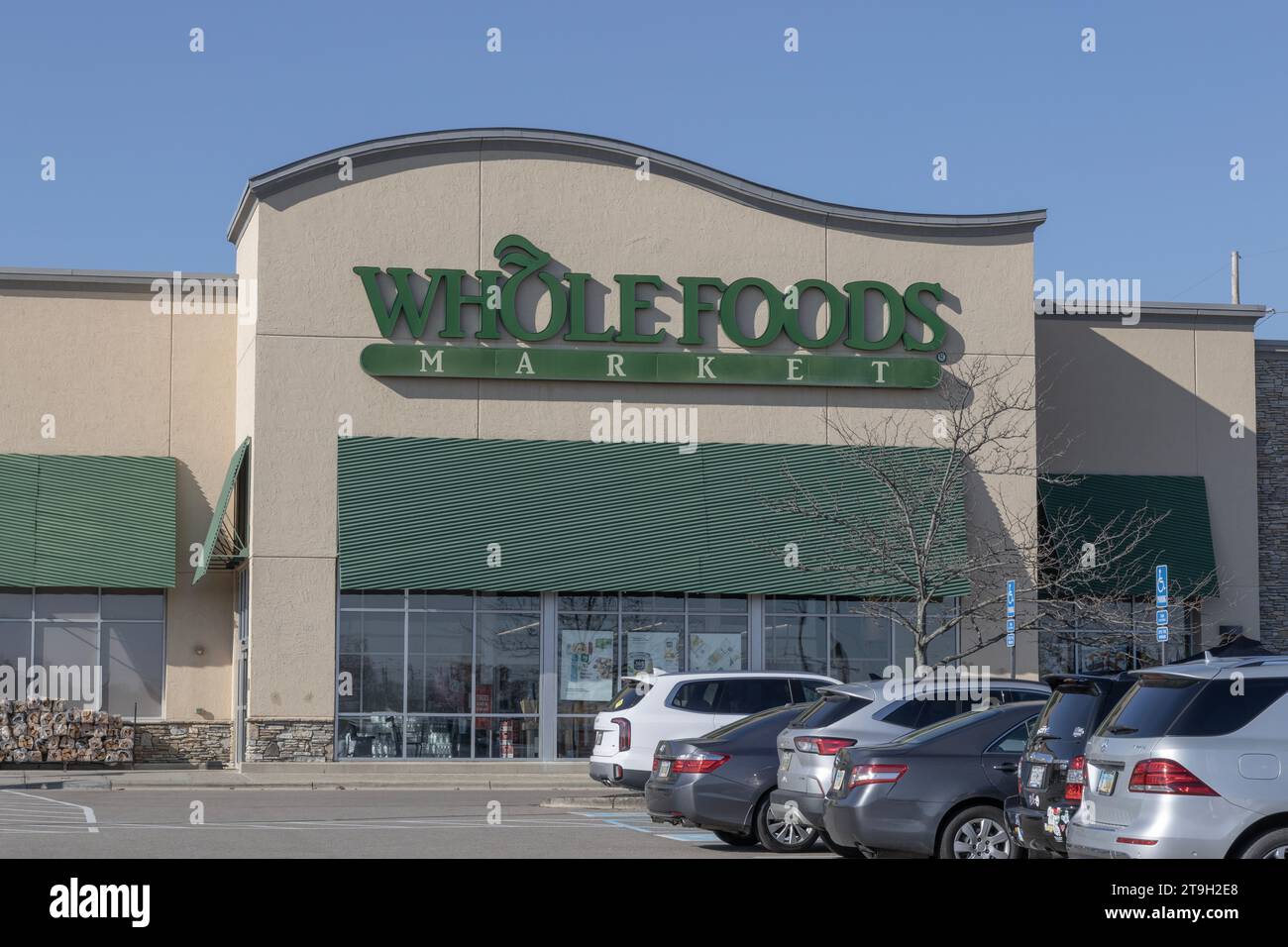 Mason - 23. November 2023: Whole Foods Market. Whole Foods Market bietet lokale, biologische, pflanzliche Lebensmittel und Lebensmittel. Stockfoto