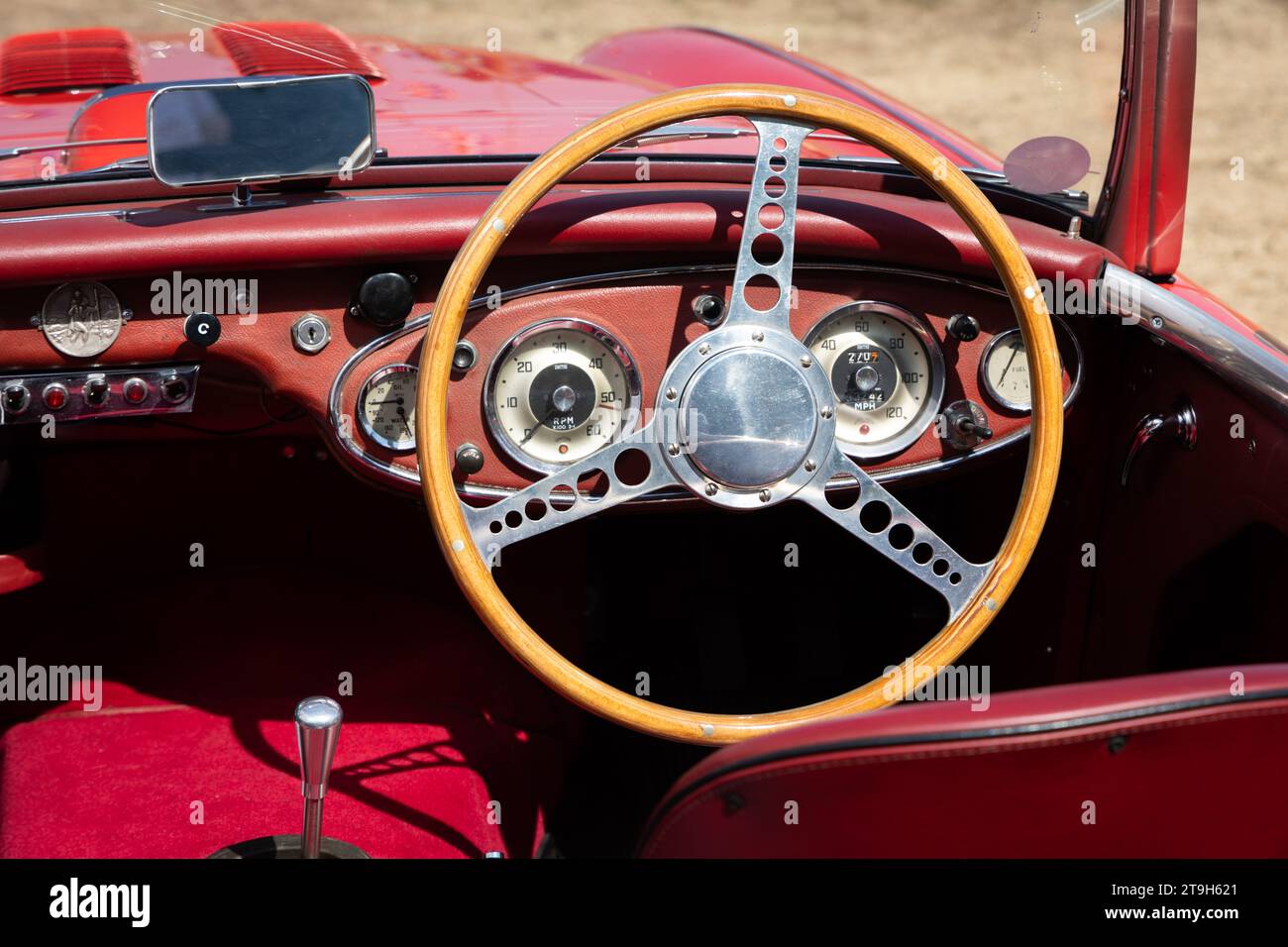Austin Healey 3000 bei einem Oldtimer-Treffen in Yarmouth auf der Isle of Wight, England Stockfoto
