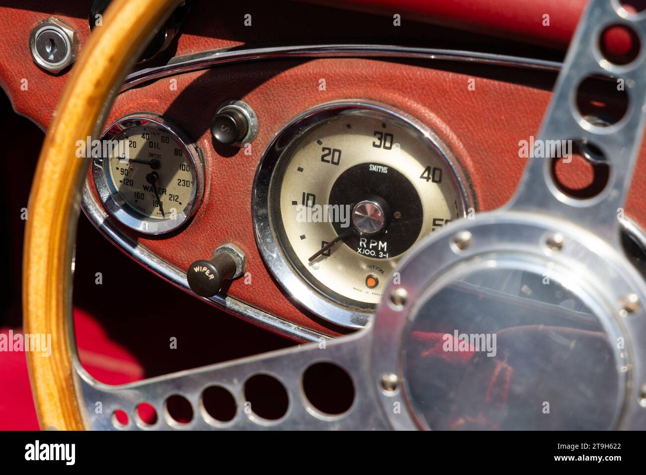 Austin Healey 3000 bei einem Oldtimer-Treffen in Yarmouth auf der Isle of Wight, England Stockfoto