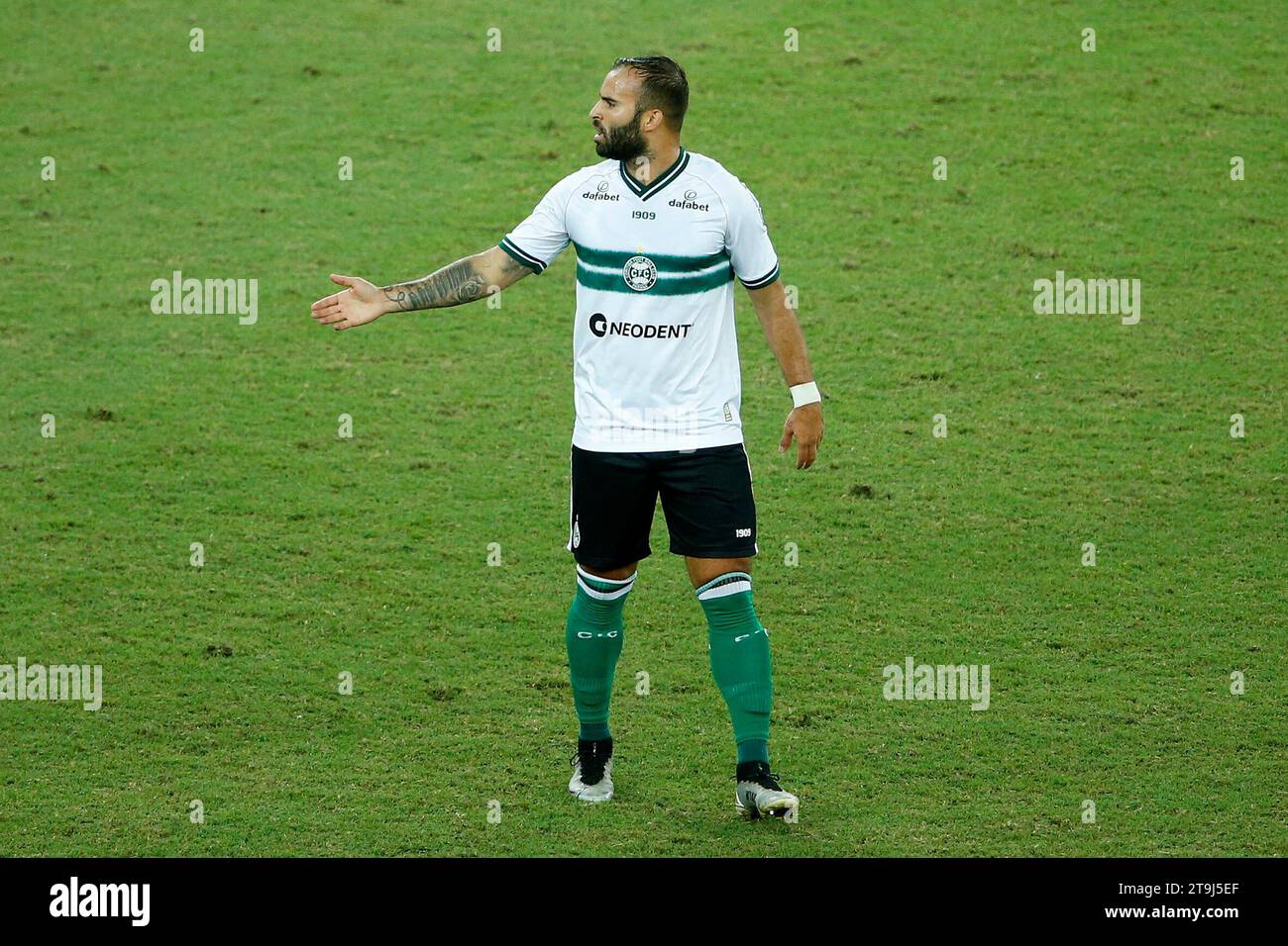 Rio de Janeiro, Brasilien. November 2023. Jese Rodriguez von Coritiba feiert, nachdem er am 25. November im Maracana-Stadion in Rio de Janeiro das erste Tor seines Teams im Spiel zwischen Fluminense und Coritiba für die brasilianische Serie A 2023 erzielte. Foto: Satiro Sodre/DiaEsportivo/Alamy Live News Credit: DiaEsportivo/Alamy Live News Stockfoto