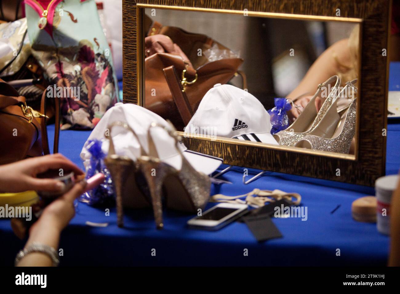 Backstage beim Miss England Schönheitswettbewerb 2013 Stockfoto