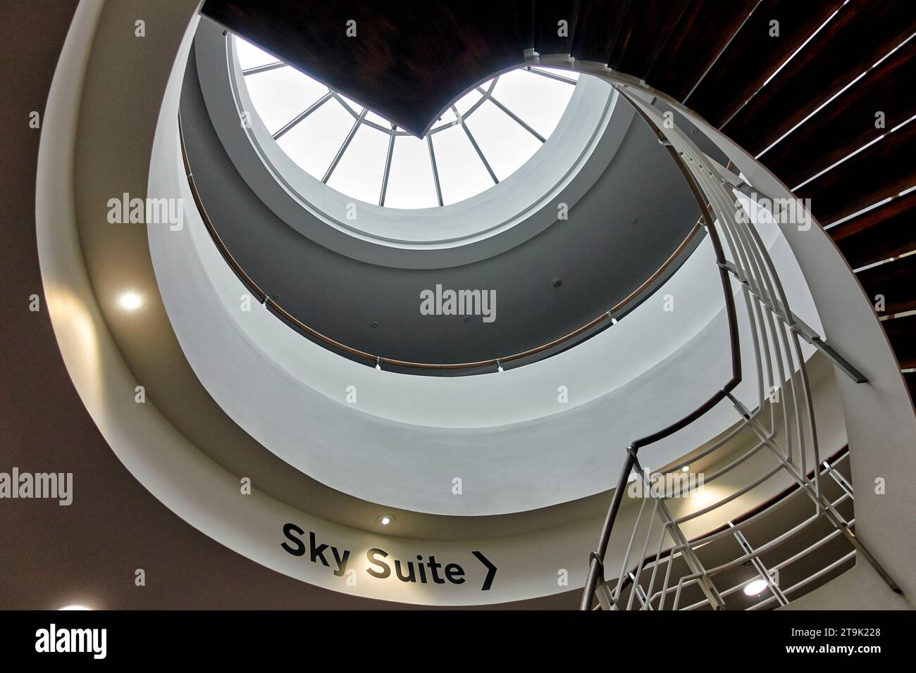 Oberlichtrium des Heritage Motor Museum, Gaydon, Warwickshire, England, Großbritannien Stockfoto