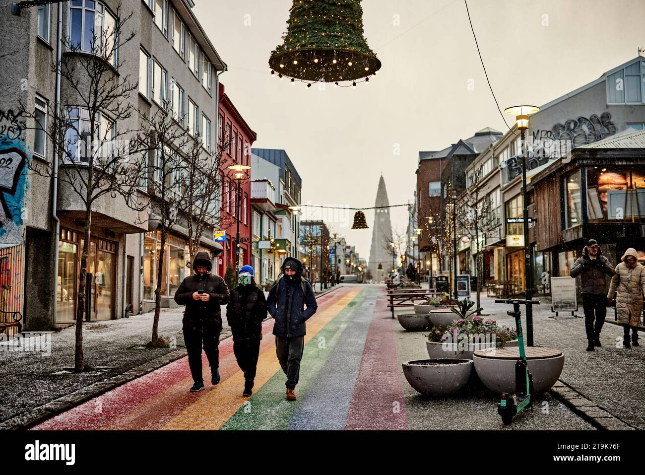 Isländische Hauptstadt Reykjavík Raindow Street Stockfoto