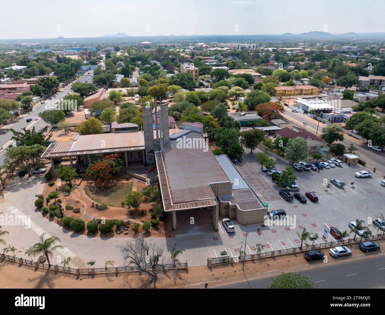 Aus der Vogelperspektive der anglikanischen Diözese Botswana, Kathedrale des Holly Cross, Wohngebiet im Stadtzentrum von Gaborone, Botswana, Stockfoto